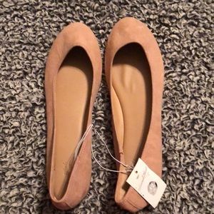 Women’s ballet flats